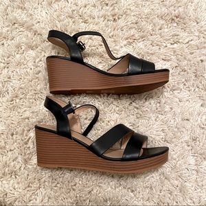 Journee Collection Navy Blue Wedge Sandals/Shoes - Size 7.5